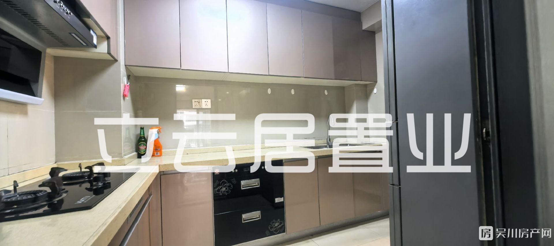 出租金沙廣場(chǎng) 華府3室2廳2衛(wèi)119平米200元/月住宅