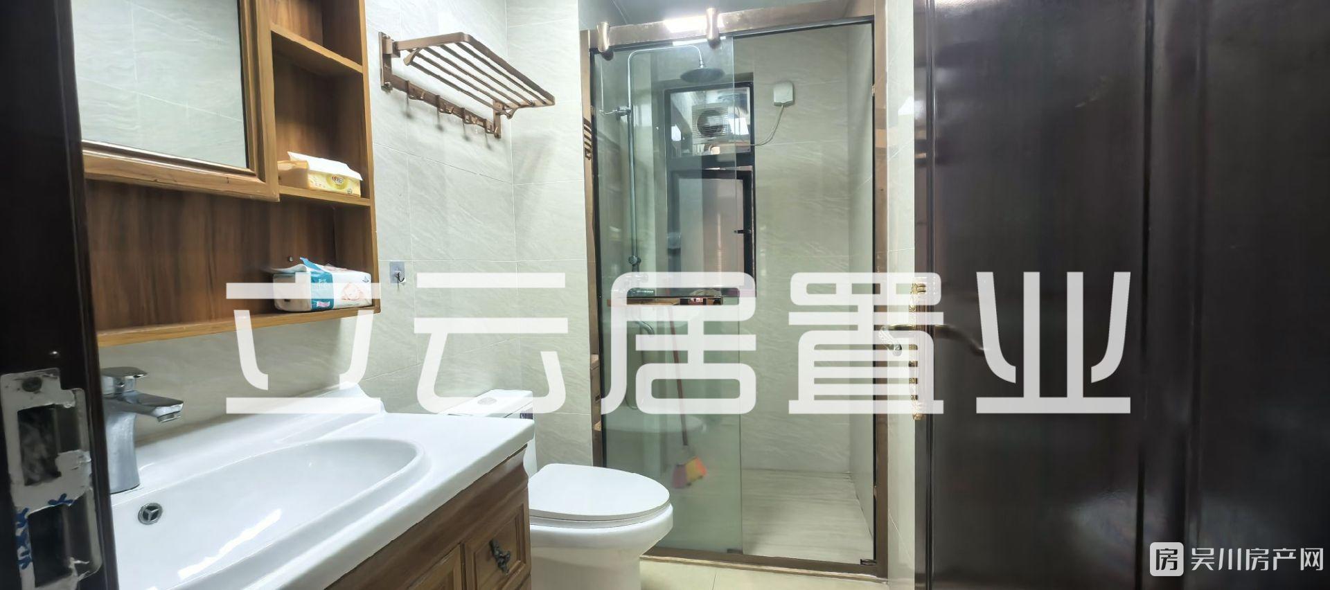 出租金沙廣場(chǎng) 華府3室2廳2衛(wèi)119平米200元/月住宅
