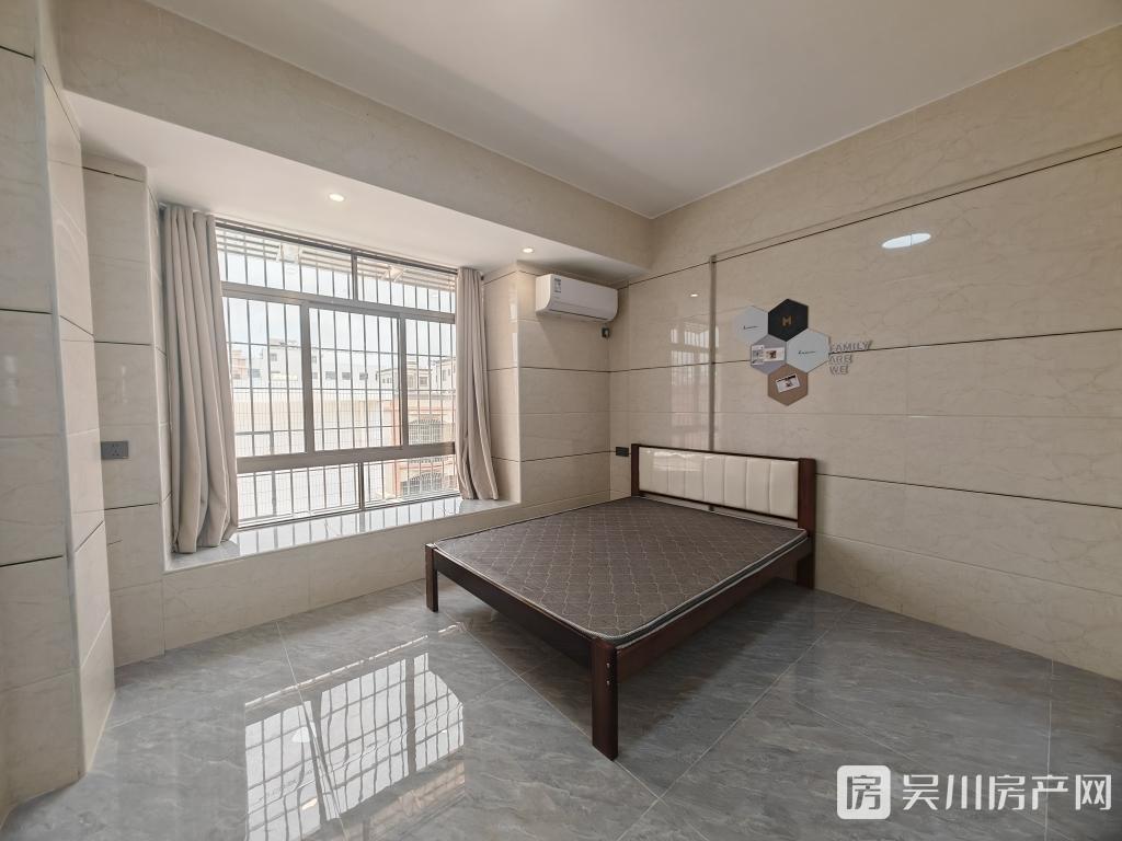 600元出租海濱小學(xué)附近全新電梯大單間