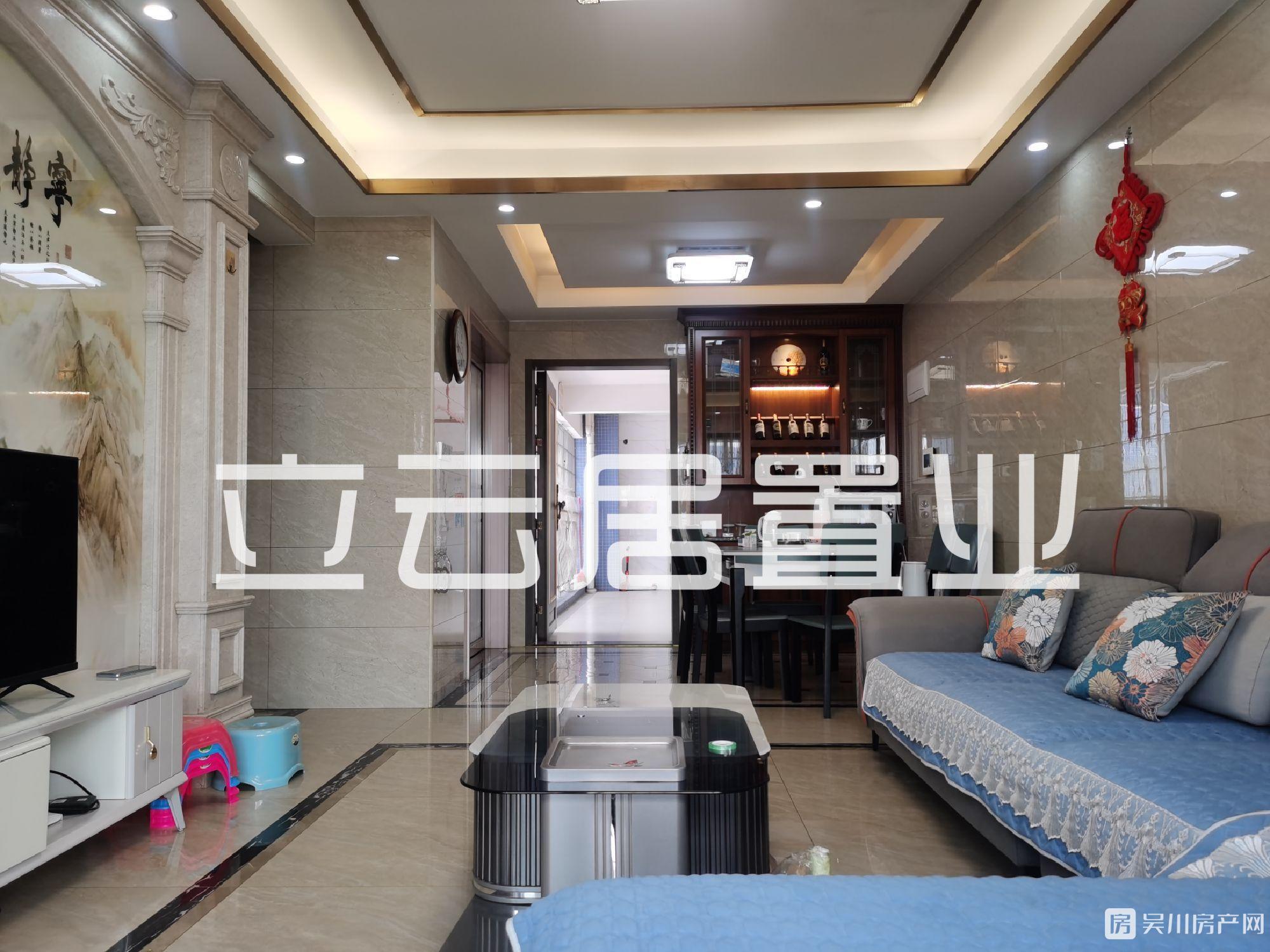 出售金牛小區(qū)3房，南向，沿江小學(xué)
