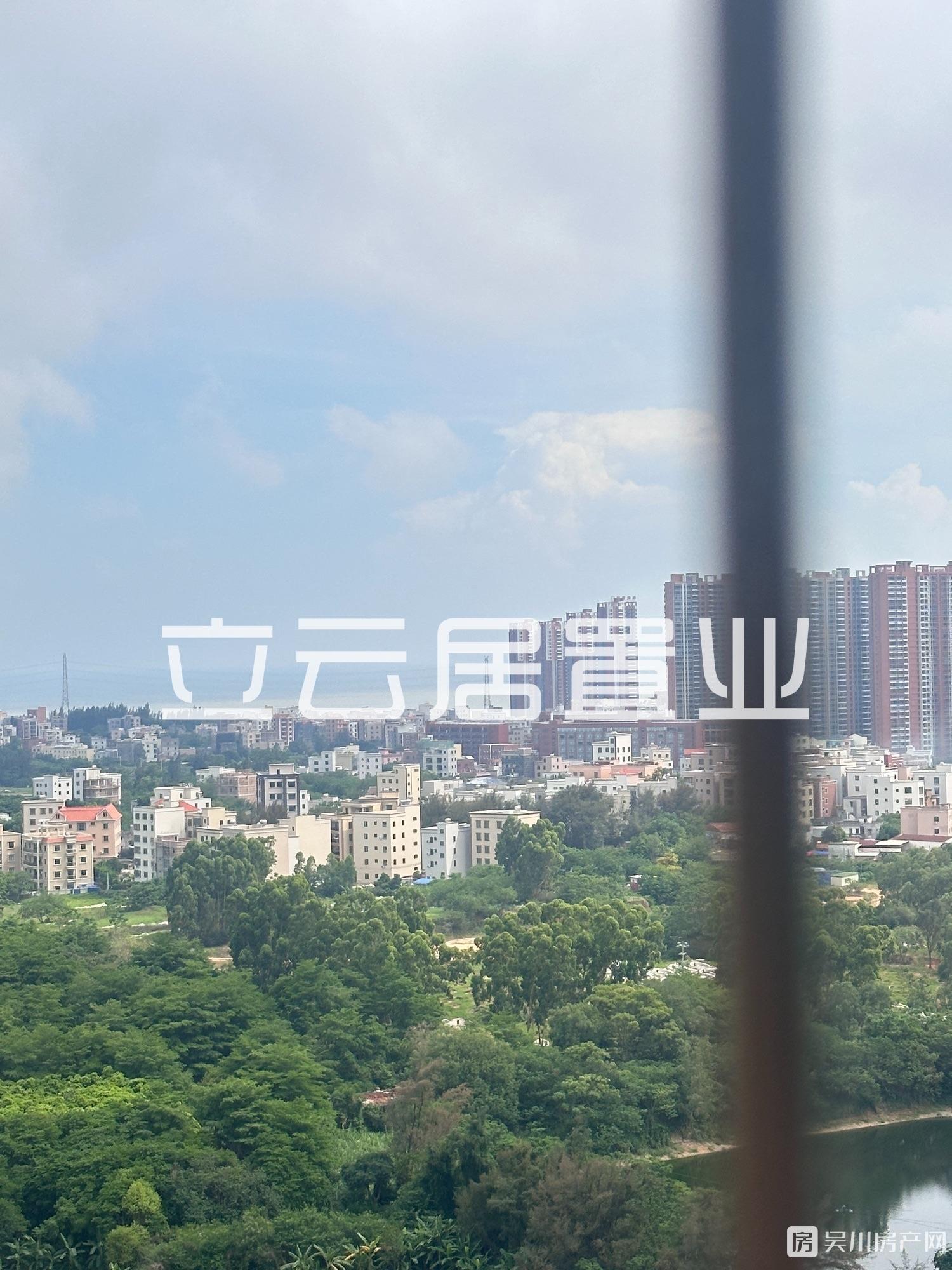 出售廣成 中央公館4室2廳2衛(wèi)100.36平米69.8萬(wàn)住宅
