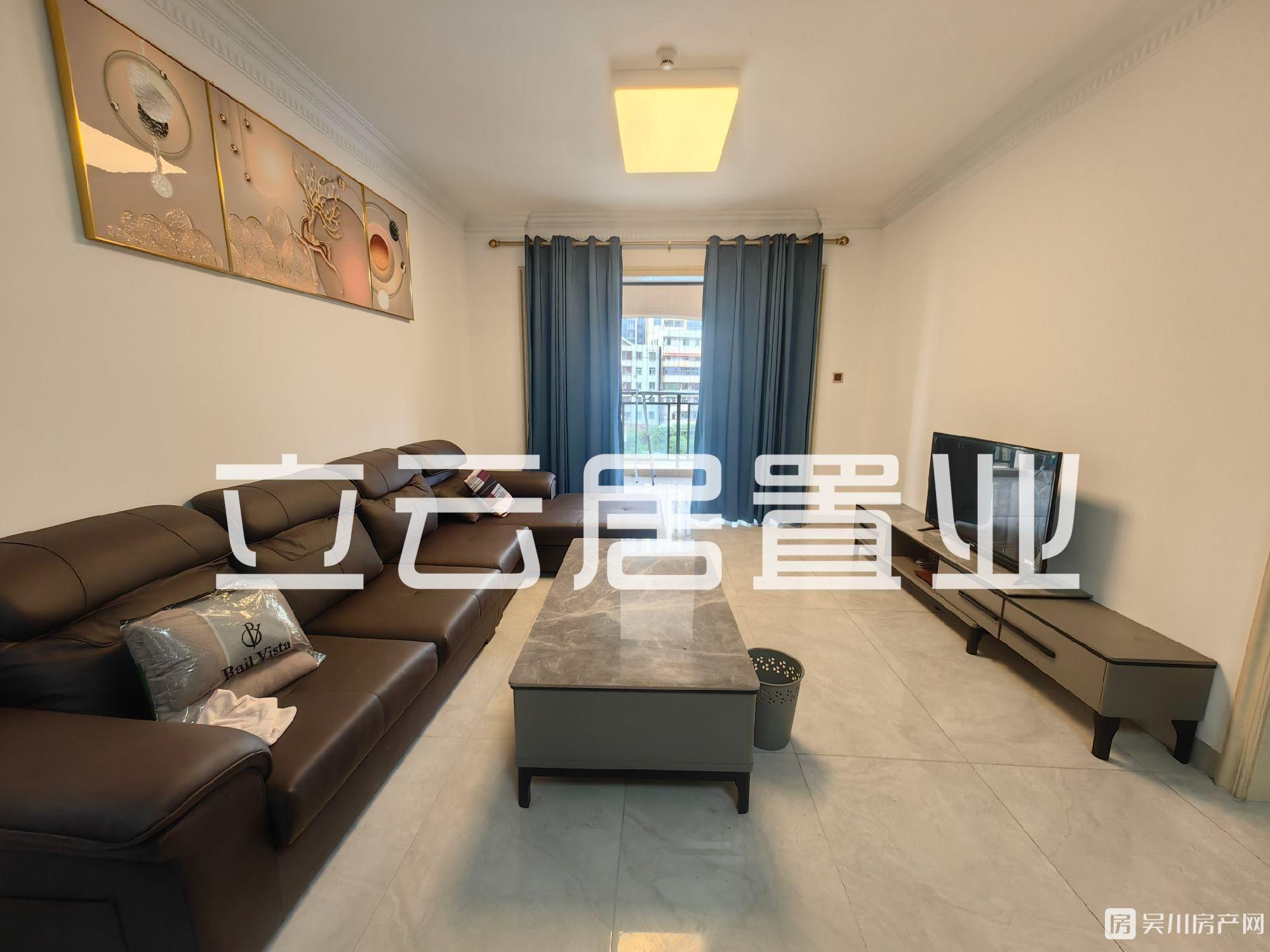 出租華和南國(guó)銀苑5室2廳2衛(wèi)僅租2200元/月住宅