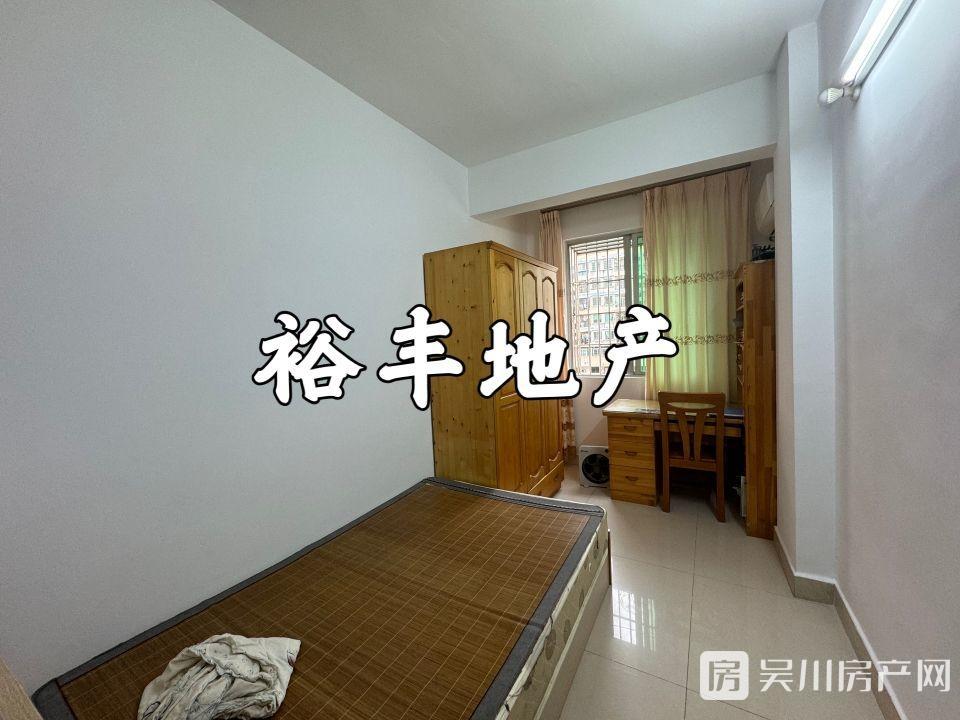 出售東圃庭園3室2廳2衛(wèi)101平米45萬住宅