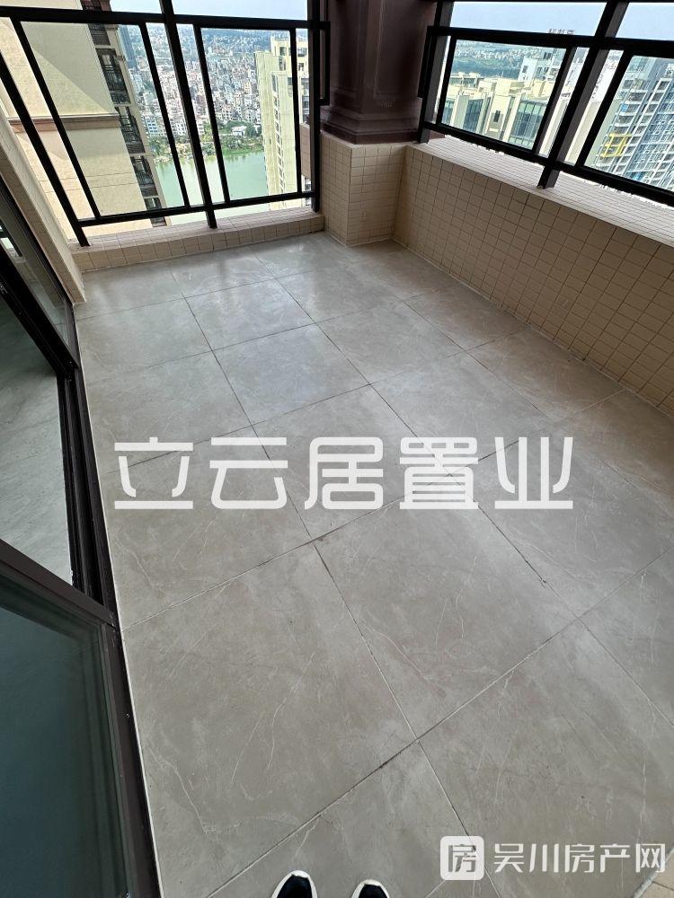 出售華和南國銀苑4室2廳2衛(wèi)87平米87萬住宅入讀新梅嶺學校