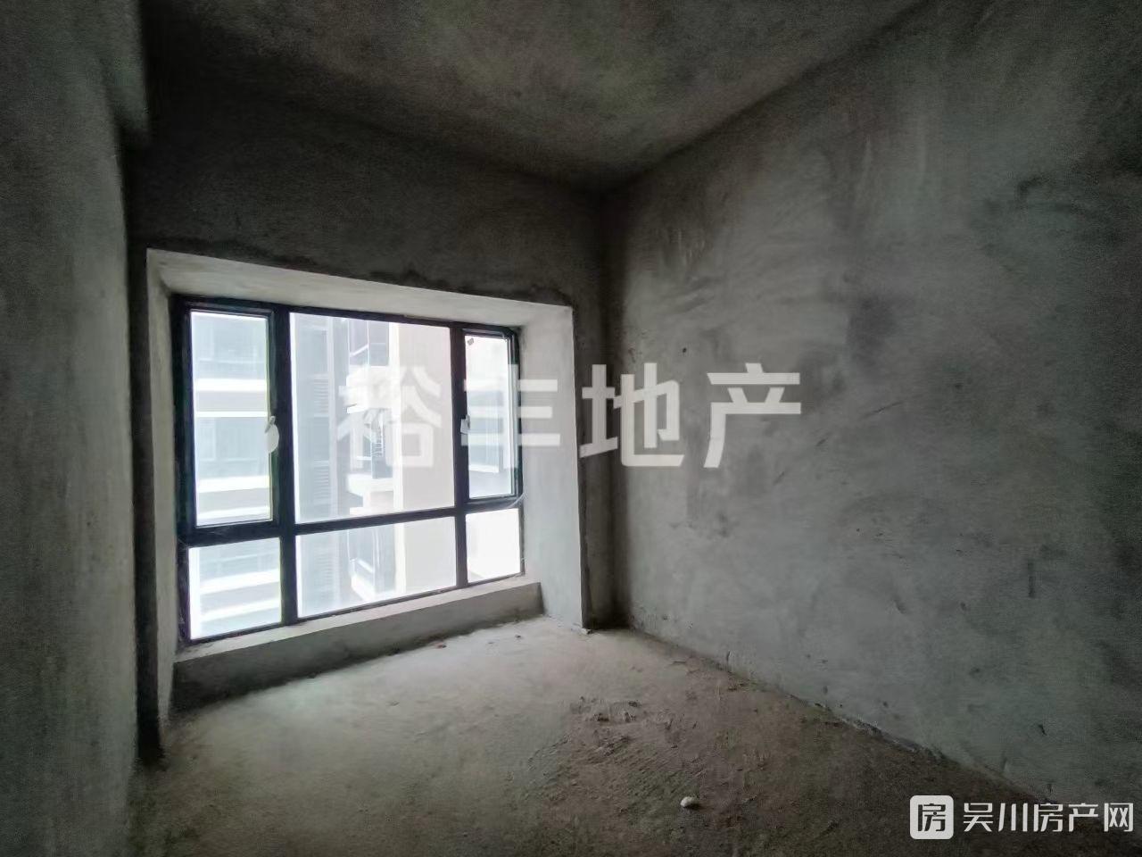 出售匯景藍灣4室2廳2衛(wèi)115平米48萬住宅