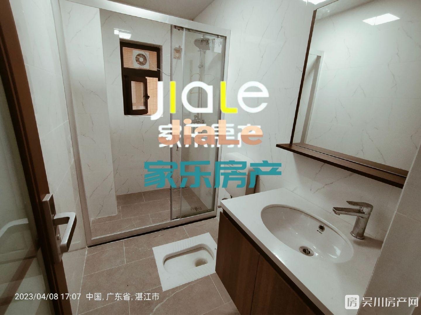 出租壹號(hào)公館4室2廳2衛(wèi)104平米1500元/月住宅
