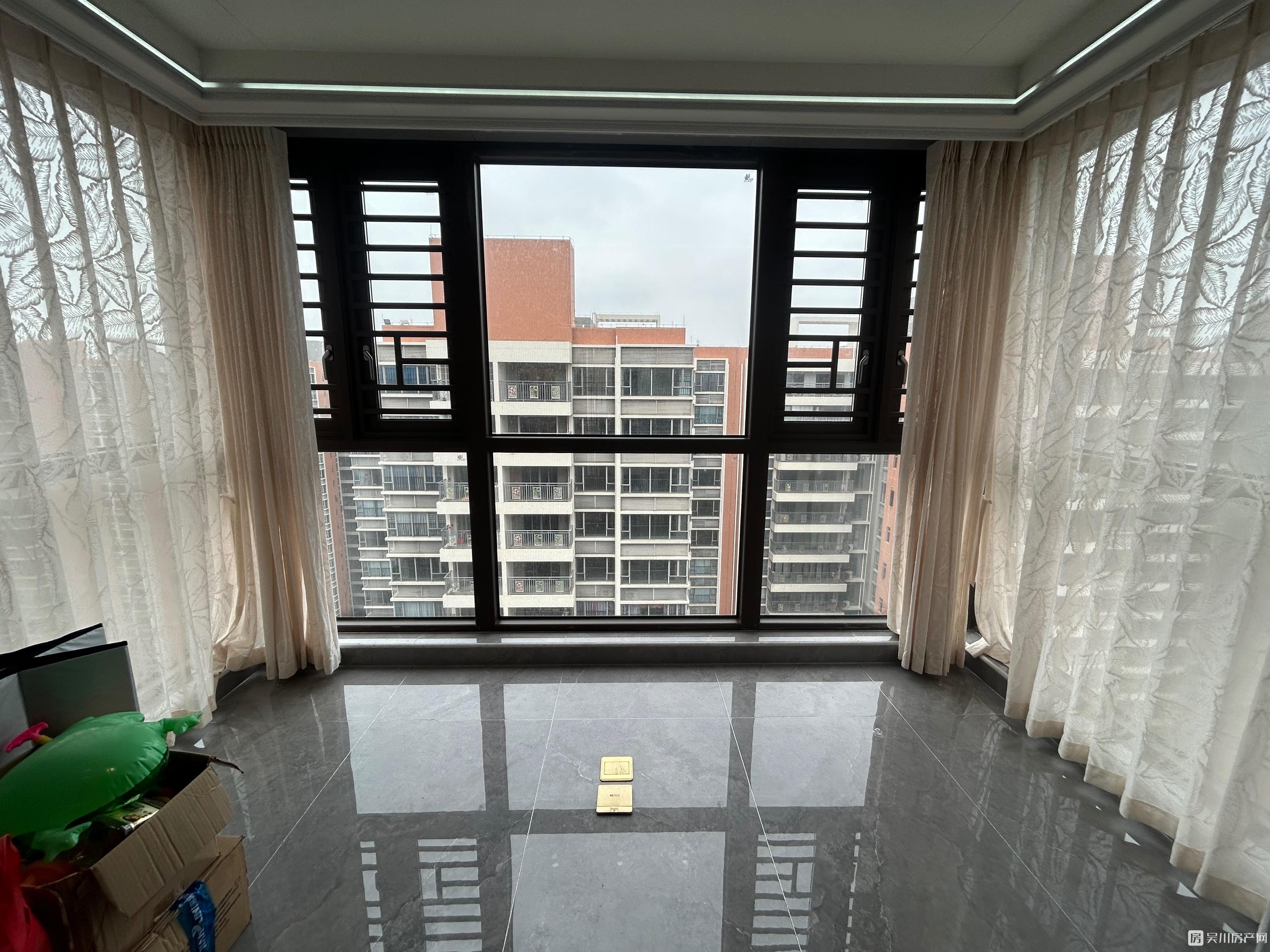 真圖實(shí)價(jià) 2600元出租金沙廣場(chǎng)華府，豪裝3房