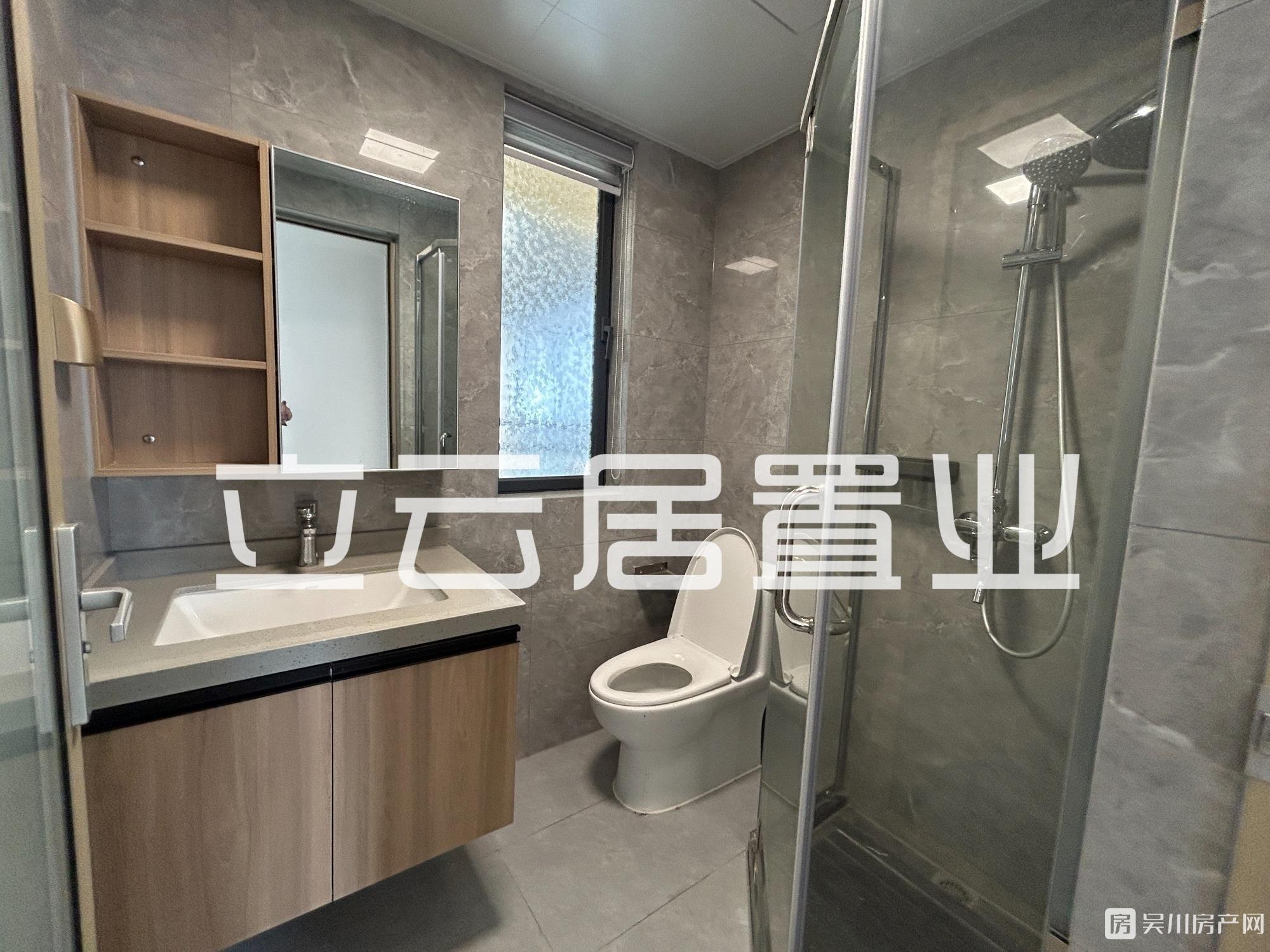 業(yè)主虧本出售時代廣場3室2廳2衛(wèi)95.26平僅需83.8萬住宅
