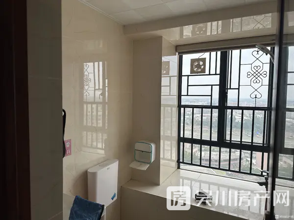 出租名雅居精裝兩房 家私家電齊全 拎包入住 入一中 看房方便