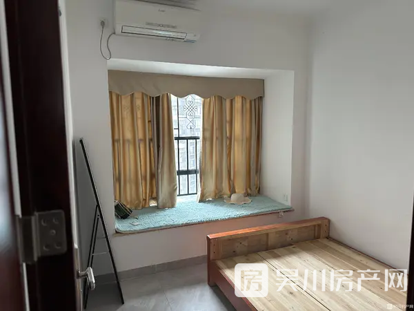 出租名雅居精裝兩房 家私家電齊全 拎包入住 入一中 看房方便