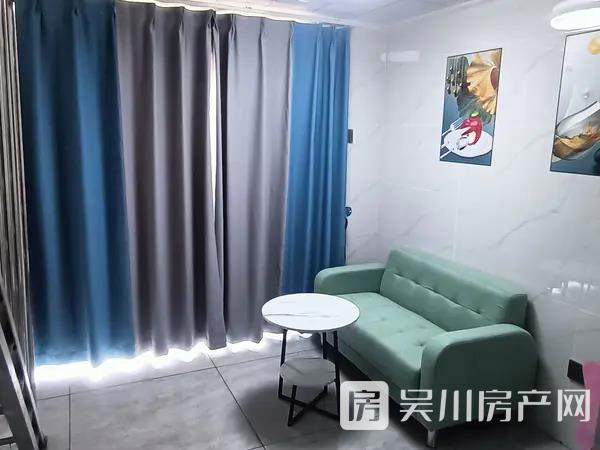 出租壹號公寓復式一房一廳 家私家電齊全 拎包入住 地理位置好 看房方便