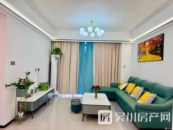 出裕達豪庭四房 房子新凈 家私家電齊全 拎包入住 地理位置好 看房方便