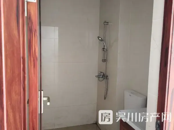 出租名雅居 學府里 近一中 電梯 家有水電 地理位置好 看房方便
