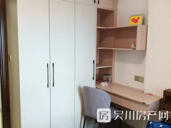 出租華和茗苑 精裝四房 家私家電齊全 房子新凈 地理位置好 交通方便
