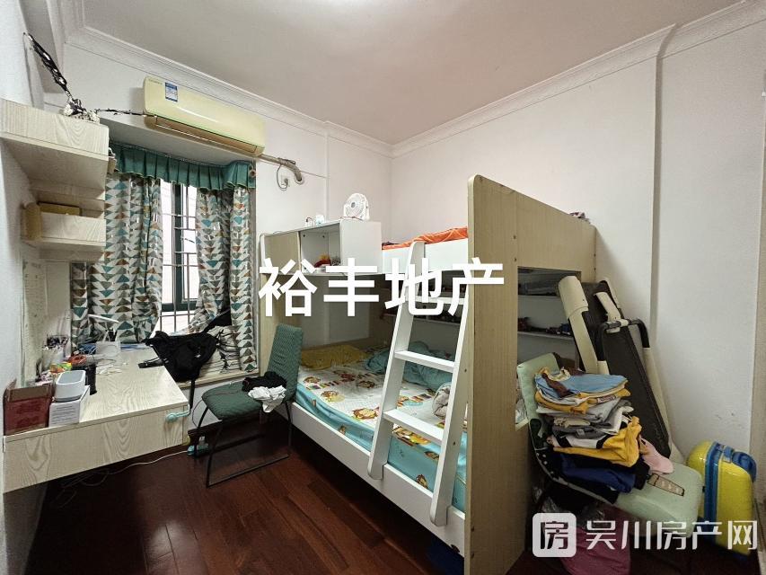 49萬出售財(cái)富名門精裝3房