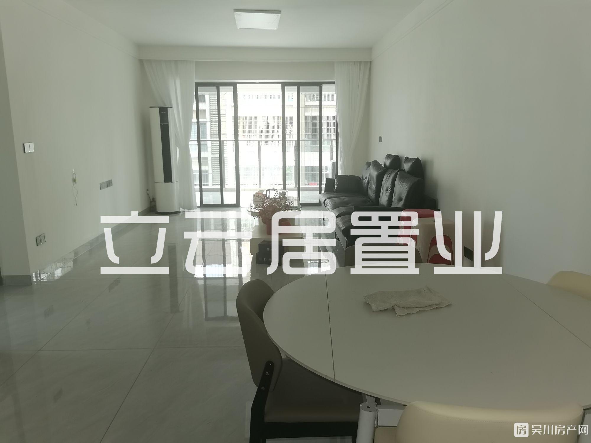 出租匯景藍(lán)灣4室2廳2衛(wèi)129平米1800元/月住宅