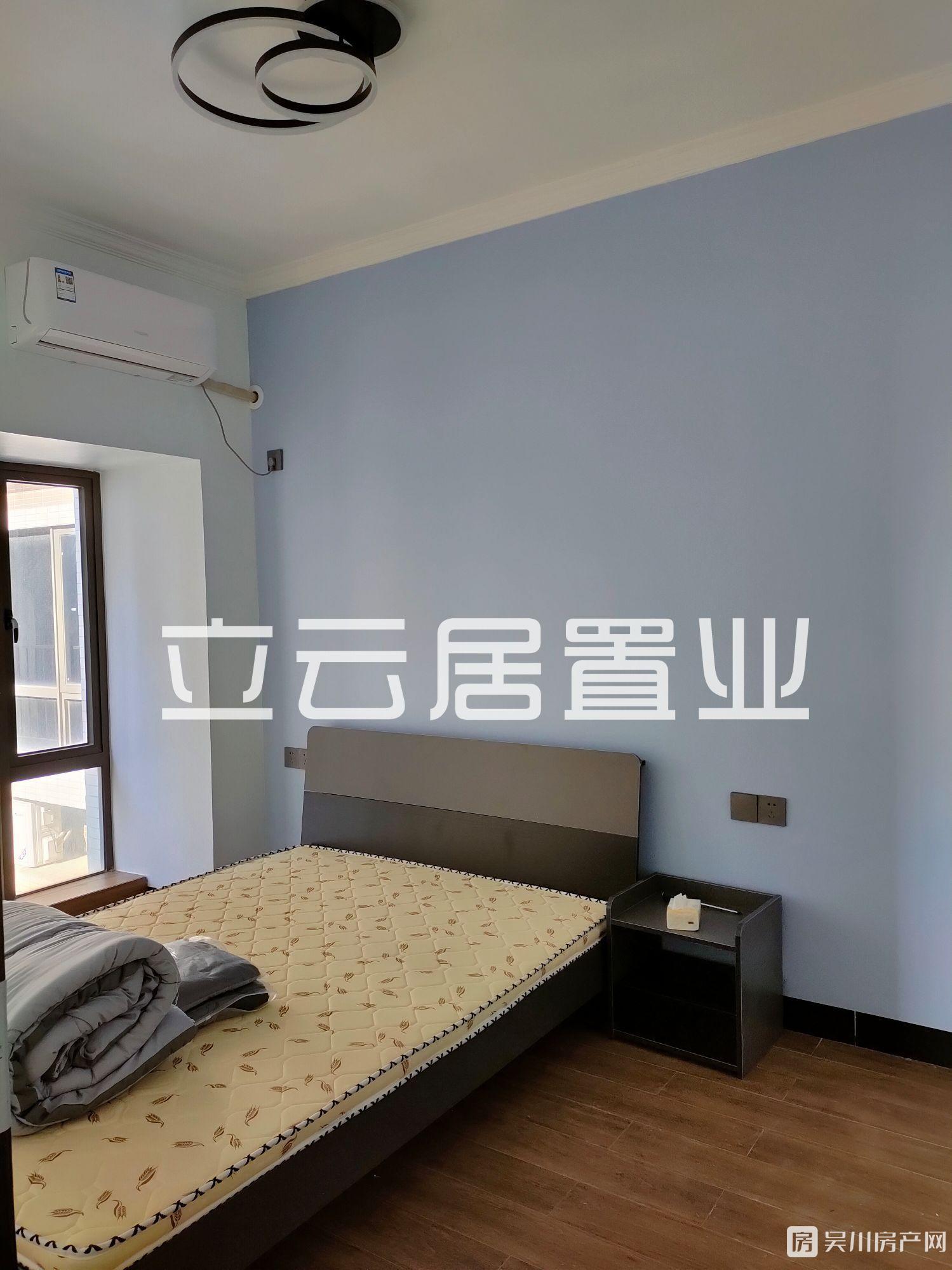 出租匯景藍灣4室2廳2衛(wèi)115平米1700元/月住宅