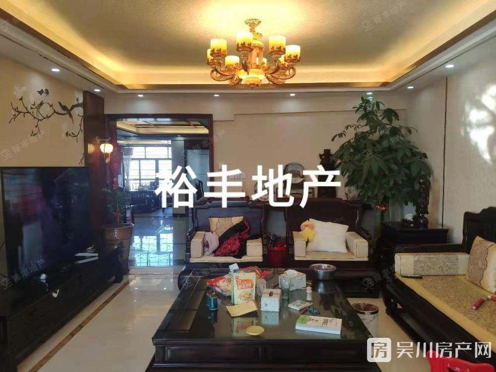 出售同德城5室2廳3衛(wèi)195平米70萬(wàn)住宅