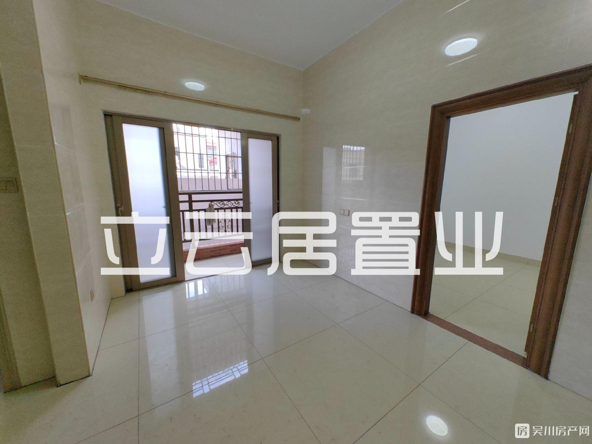 出租沿江路2室1廳1衛(wèi)有床有空調(diào)抽油煙機(jī)熱水器僅需650元