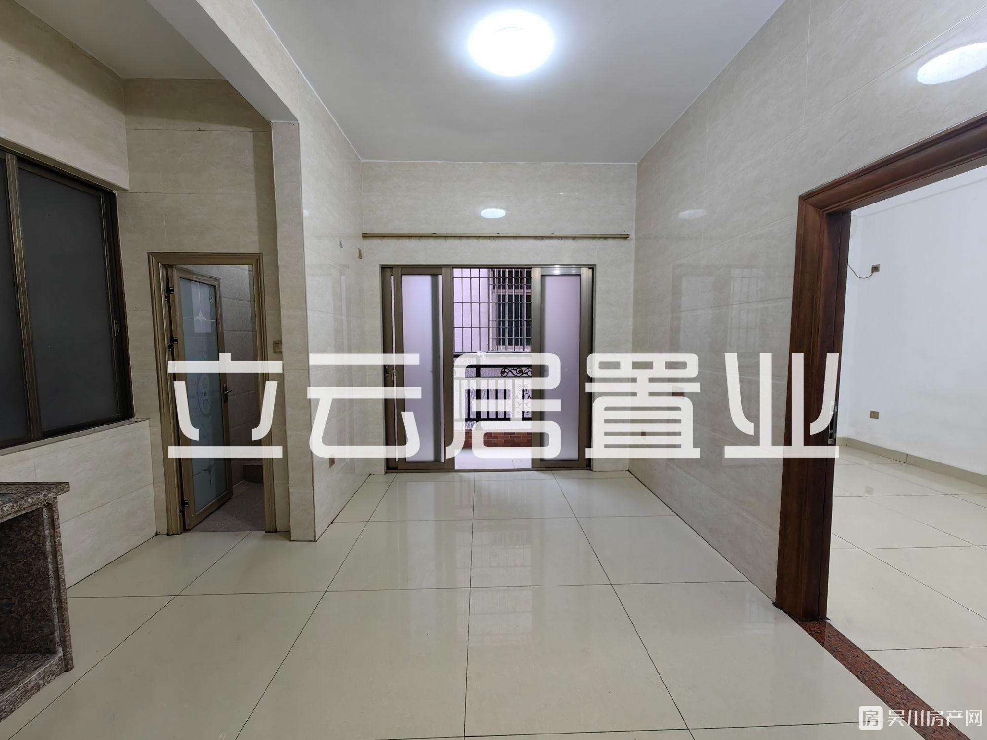出租沿江路2室1廳1衛(wèi)有床有空調抽油煙機熱水器僅需650元