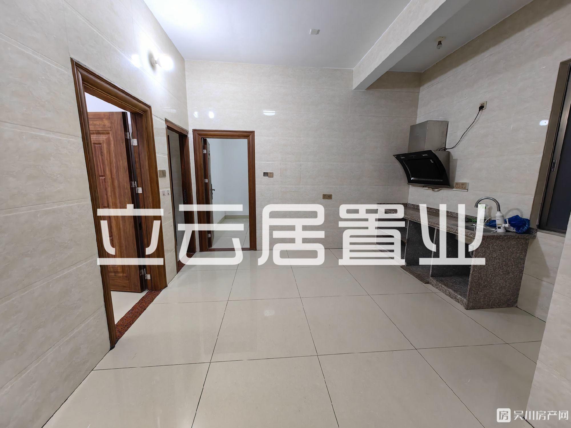 出租沿江路2室1廳1衛(wèi)有床有空調抽油煙機熱水器僅需650元