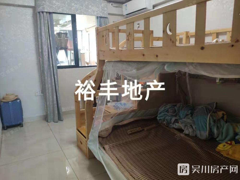 出售同德城5室2廳3衛(wèi)195平米70萬(wàn)住宅