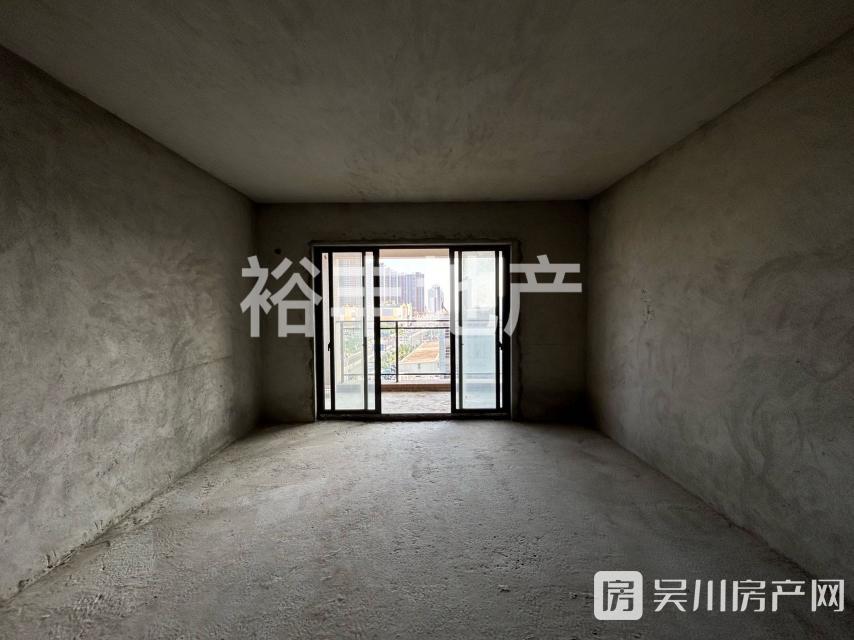出售海逸半島3室2廳2衛(wèi)103.63平米60萬(wàn)住宅