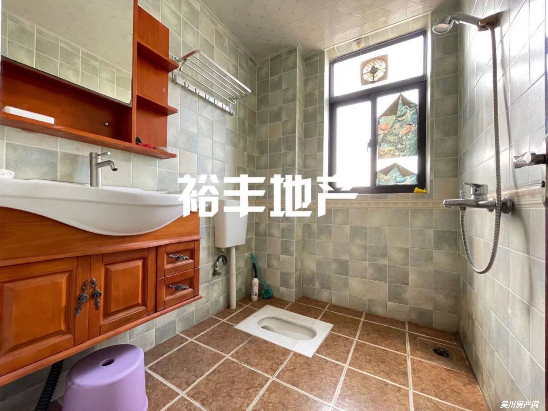 出租海岸 萬(wàn)和城2室1廳1衛(wèi)75平米1200元/月住宅