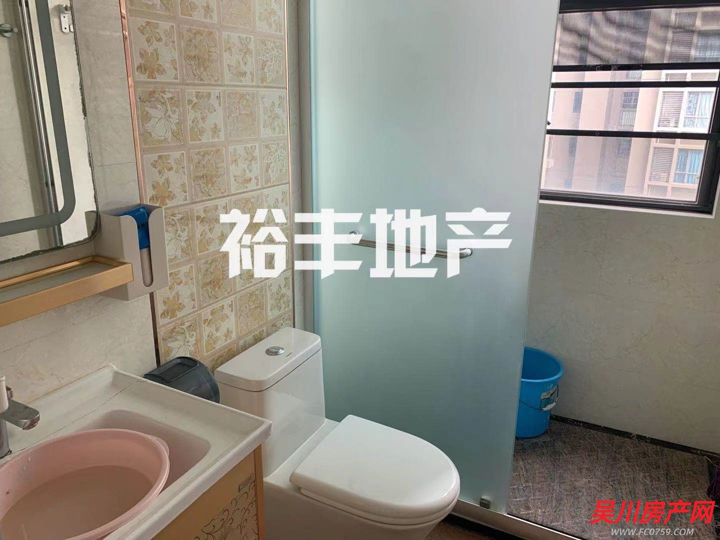 萬和城三房出租，家私家電齊全，房屋新凈