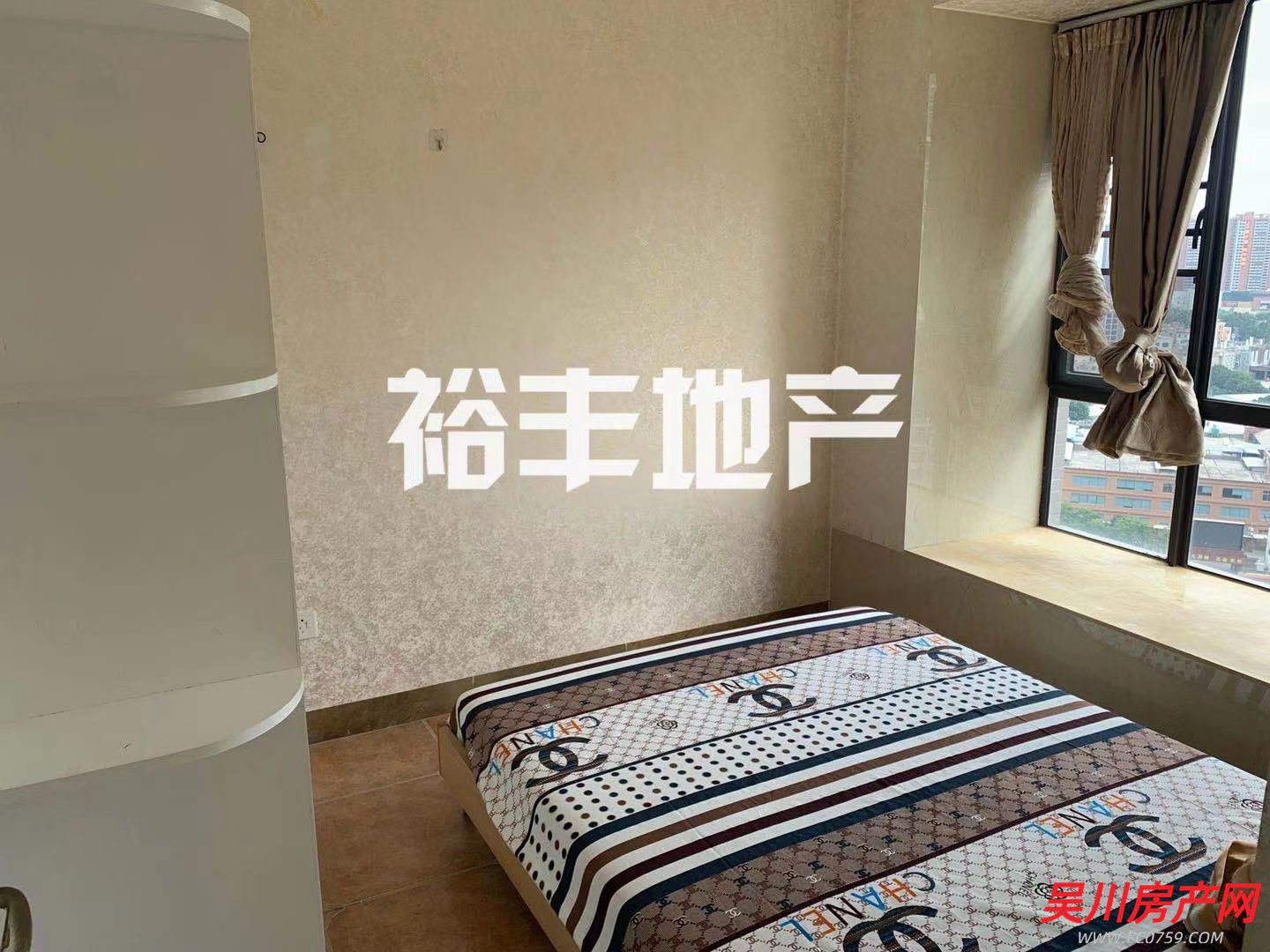 萬和城三房出租，家私家電齊全，房屋新凈