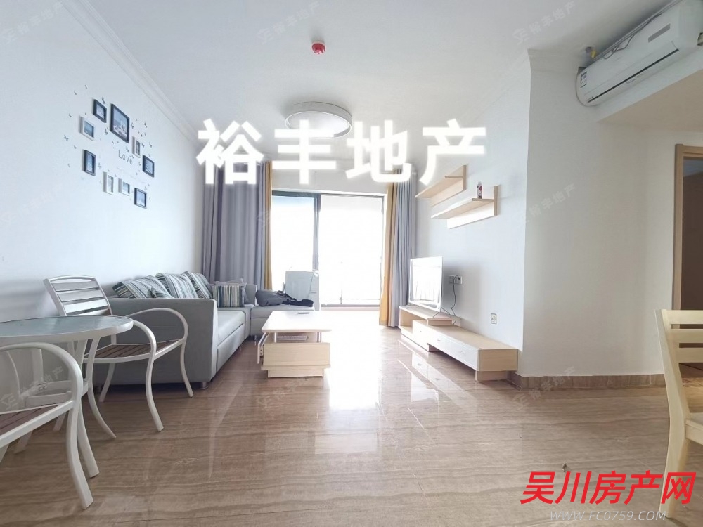 出售鼎龍灣國際海洋度假區(qū)3室2廳2衛(wèi)103平米45萬住宅