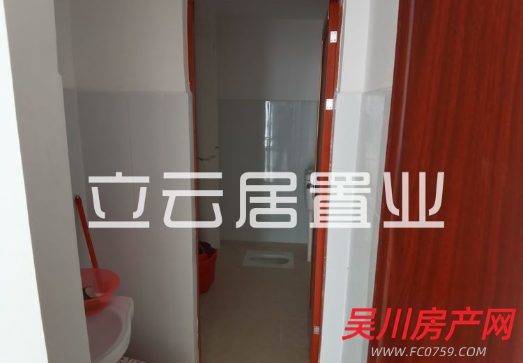 出租東江明苑3室2廳2衛(wèi)96平米1300元/月住宅