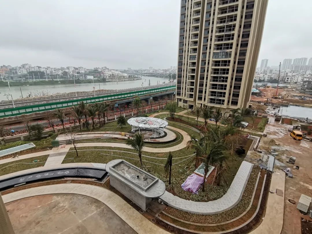 滨江华府2月工程进度丨万物向新启"家"音_楼盘资讯_吴川房产网