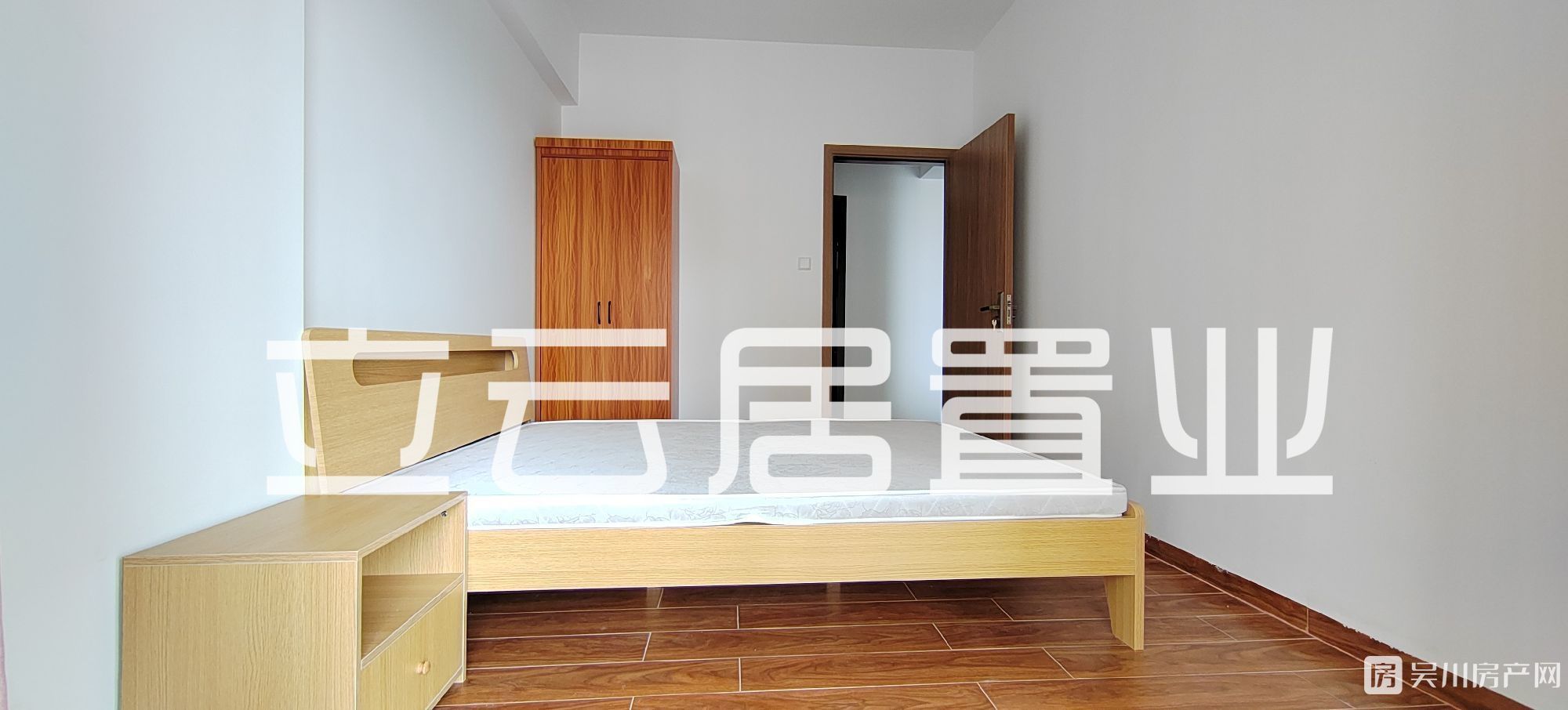 出租裕達(dá)豪庭4室2廳2衛(wèi)123平米2500元/月住宅