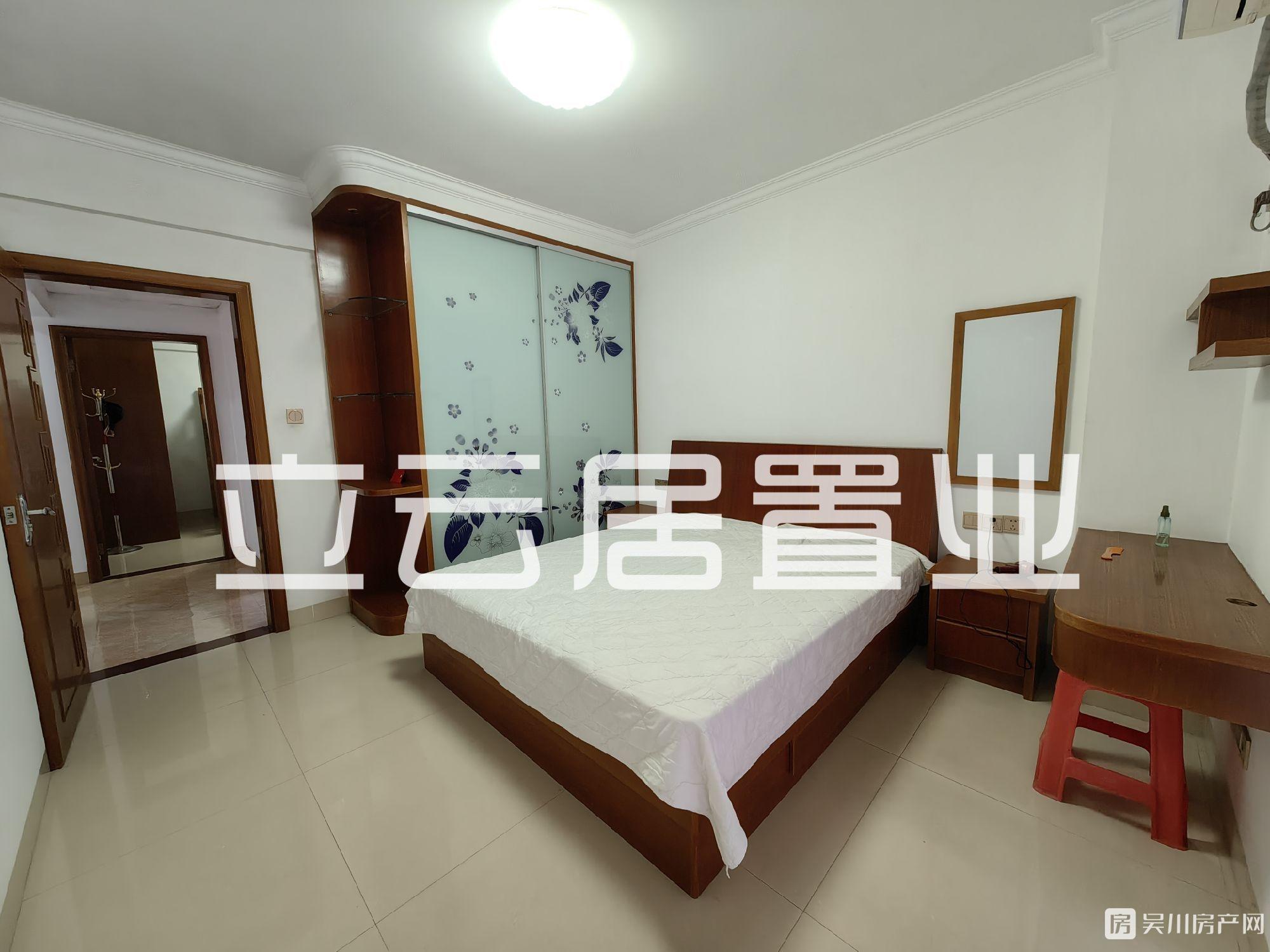 出租稀缺租房金第華府4室2廳1衛(wèi)137平米僅需1800元/月