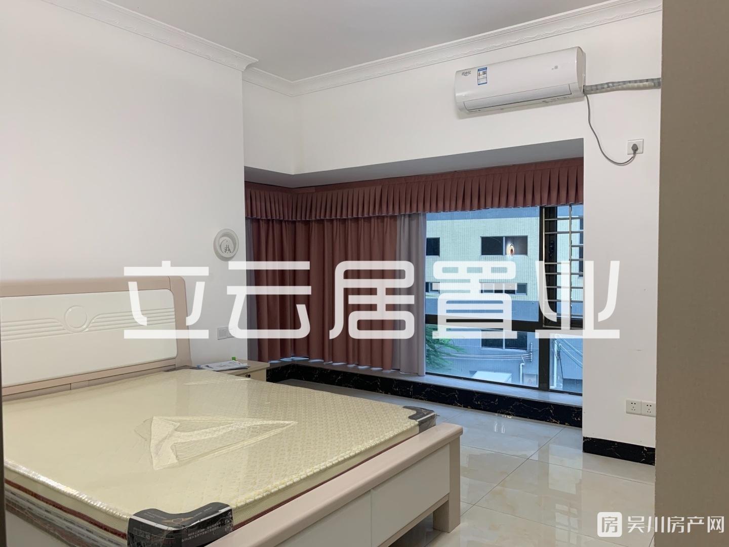 出售匯景藍(lán)灣4室2廳1衛(wèi)115平米50萬住宅