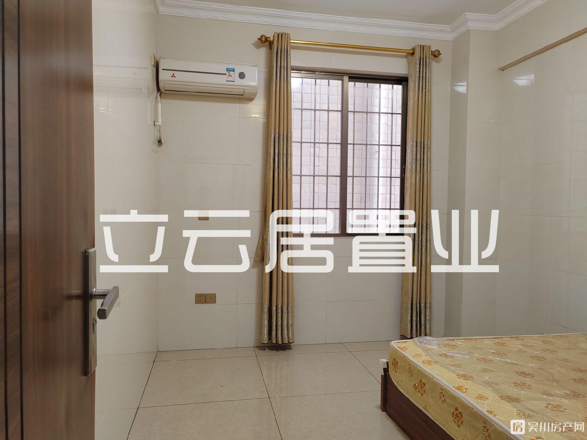 出租沿江路5區(qū)幸福路2室1廳1衛(wèi)65平米1000元/月住宅