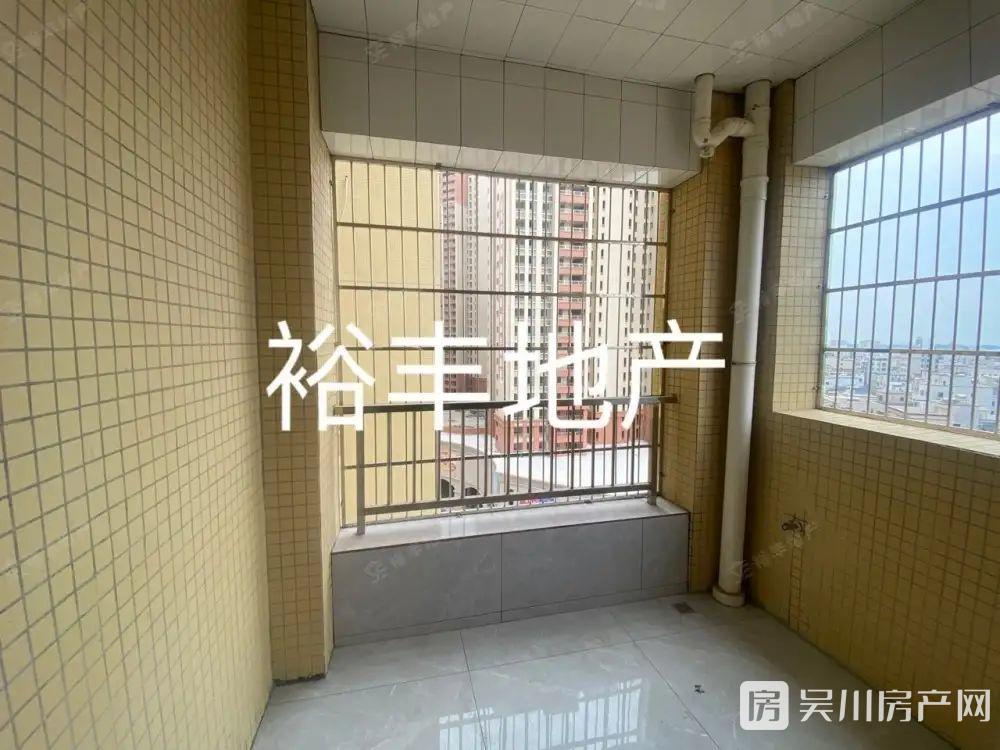 出租金牛二期-和悅居4室2廳2衛(wèi)147平米2200元/月住宅