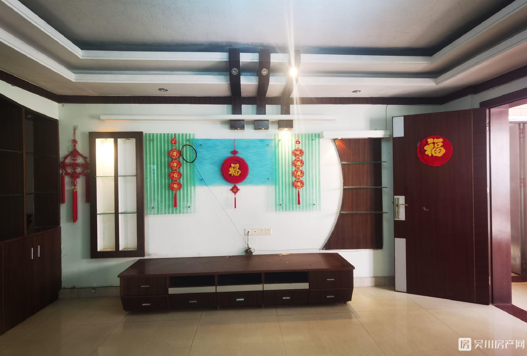 出租幸?；▓@3室2廳2衛(wèi)133平米1250元/月住宅