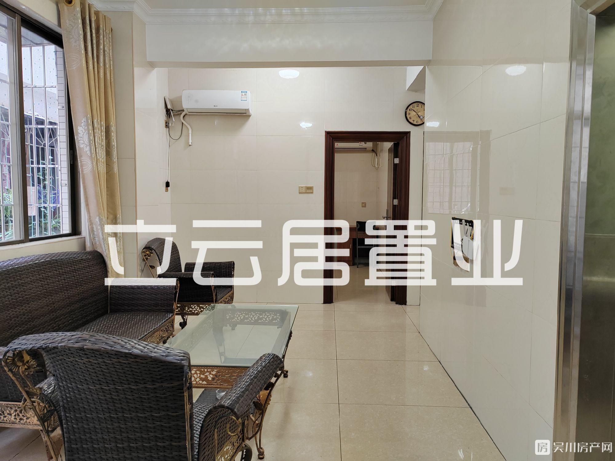出租沿江路5區(qū)幸福路2室1廳1衛(wèi)65平米1000元/月住宅