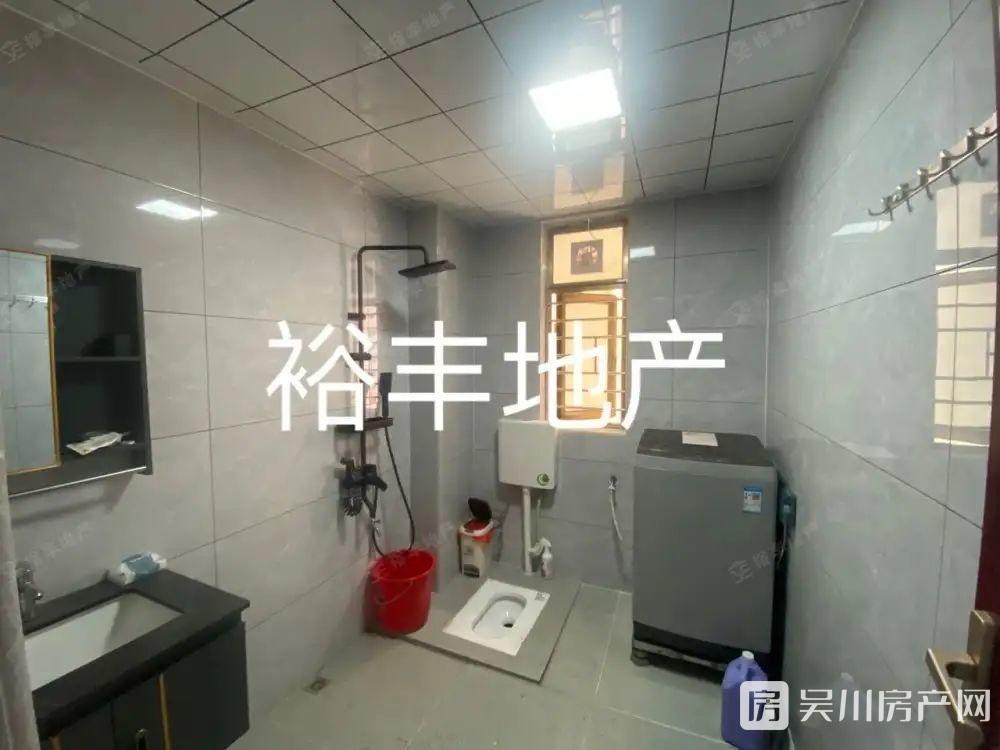 出租金牛二期-和悅居4室2廳2衛(wèi)147平米2200元/月住宅