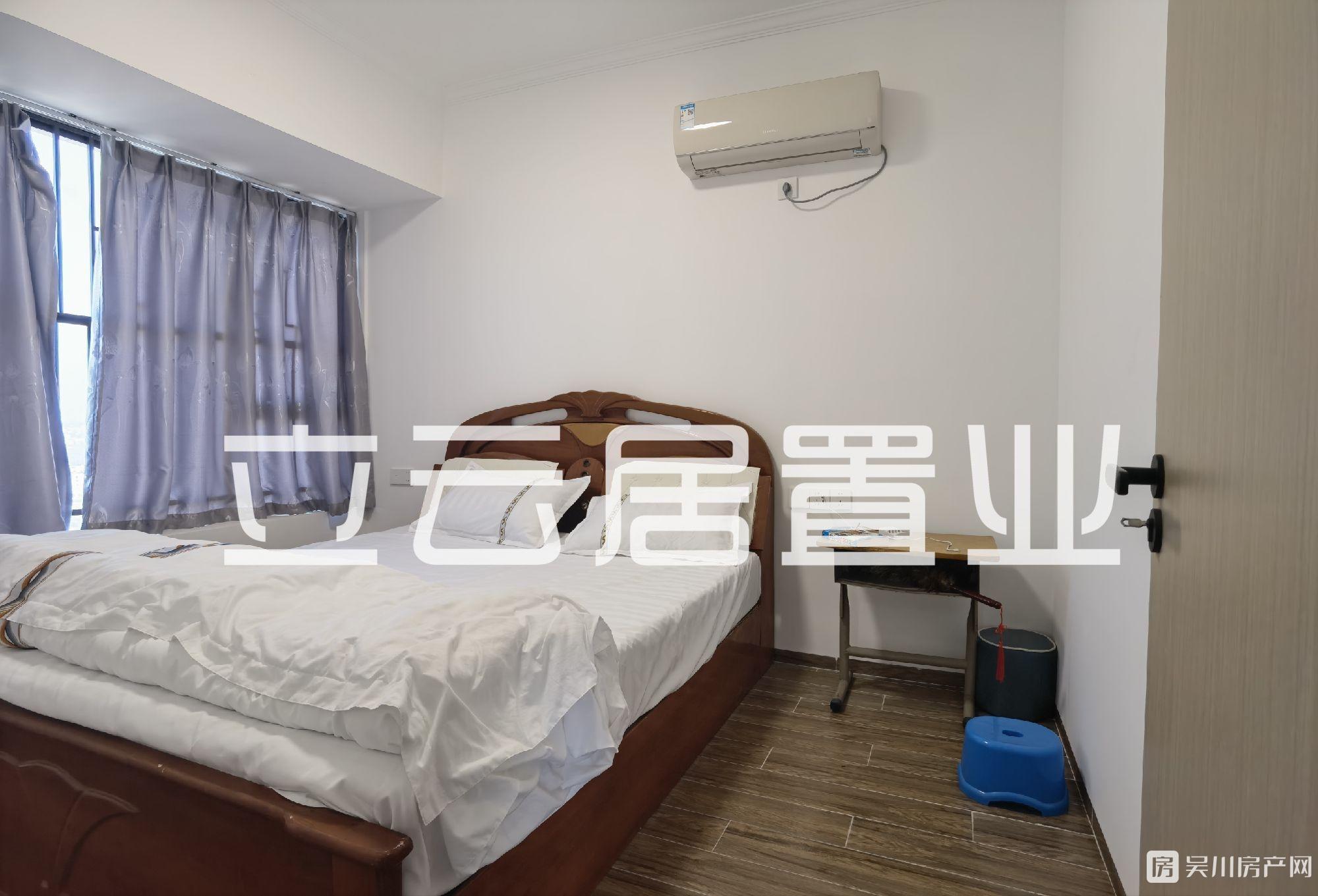 出售盛春 建興花園3室2廳1衛(wèi)79平米56萬住宅