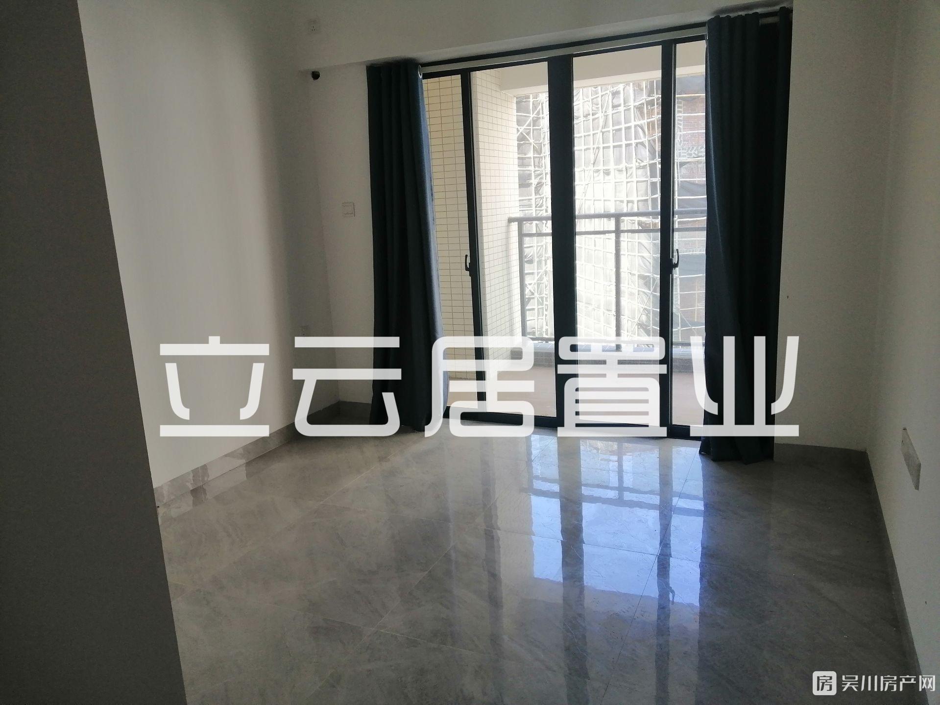 出售名雅居 學(xué)府里1室1廳1衛(wèi)30.79平米19萬住宅