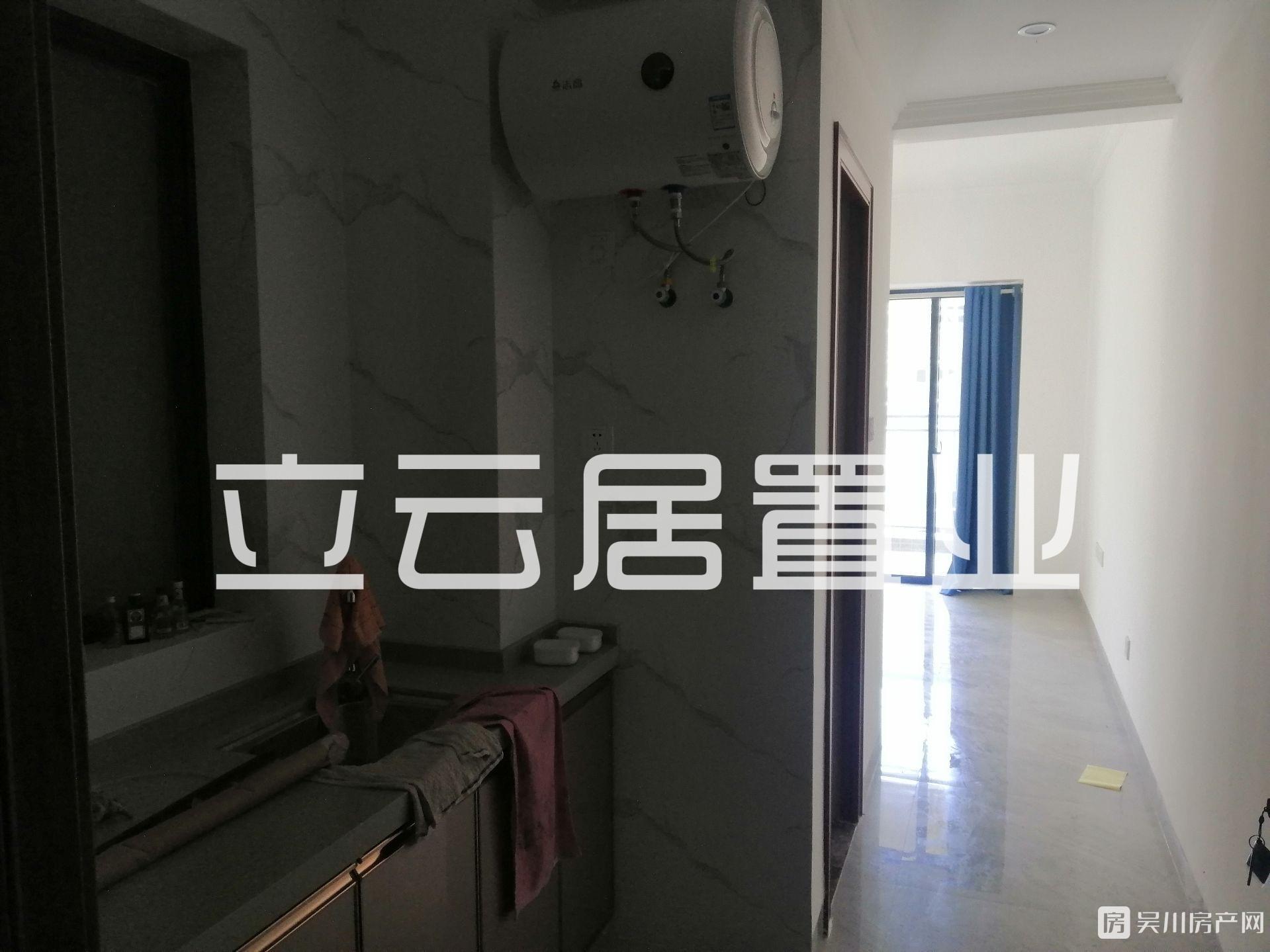 出售名雅居 學(xué)府里1室1廳1衛(wèi)30.79平米19萬住宅
