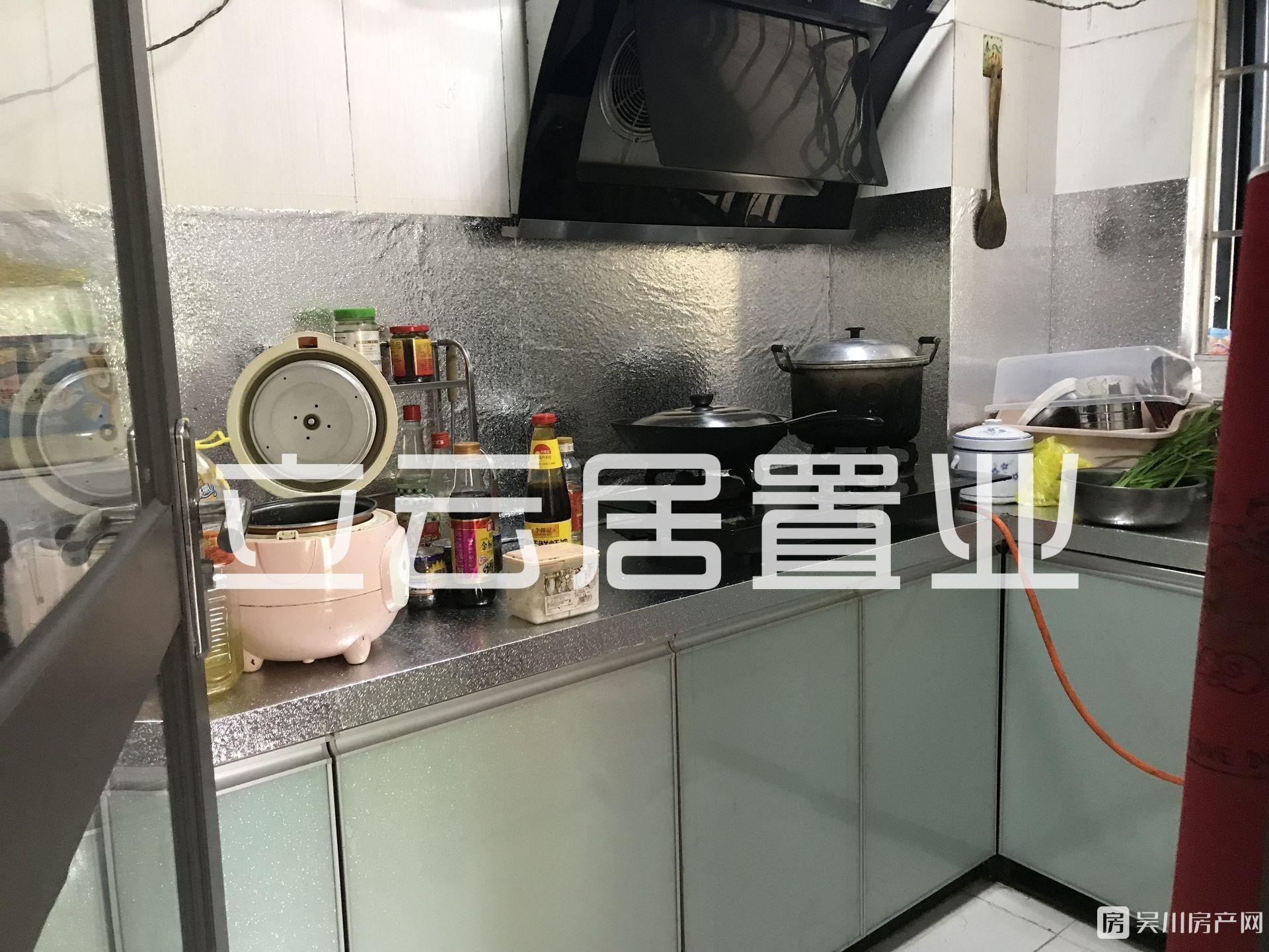 出租第一城全小區(qū)最便宜的一套租房2室1廳1衛(wèi)65平米僅需700元