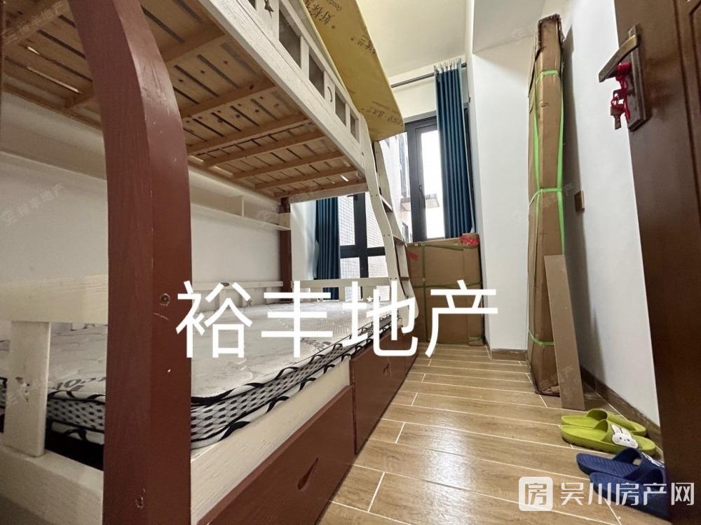 58萬出售壹號(hào)公館精裝3房2衛(wèi)
