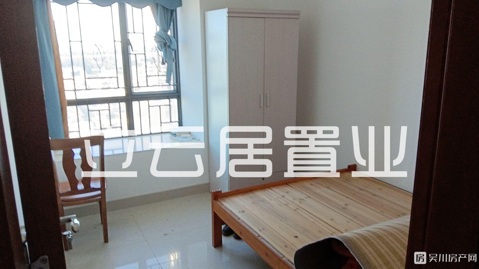 出租第一城4室2廳2衛(wèi)129平米1600元/月住宅