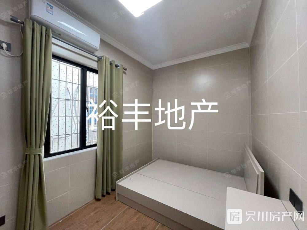 出租其他小區(qū) 梅菉區(qū)域 3室2廳1衛(wèi)110平米150元/月住宅