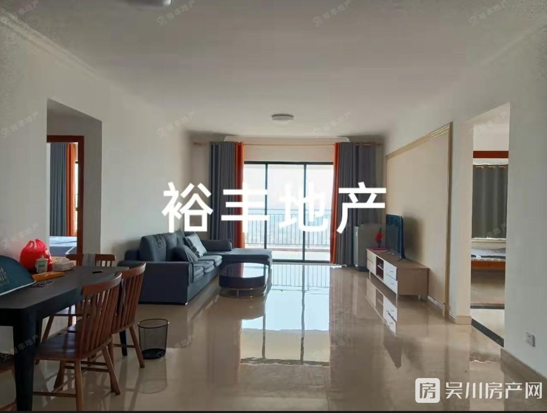 出租中央公館4室2200元/月住宅