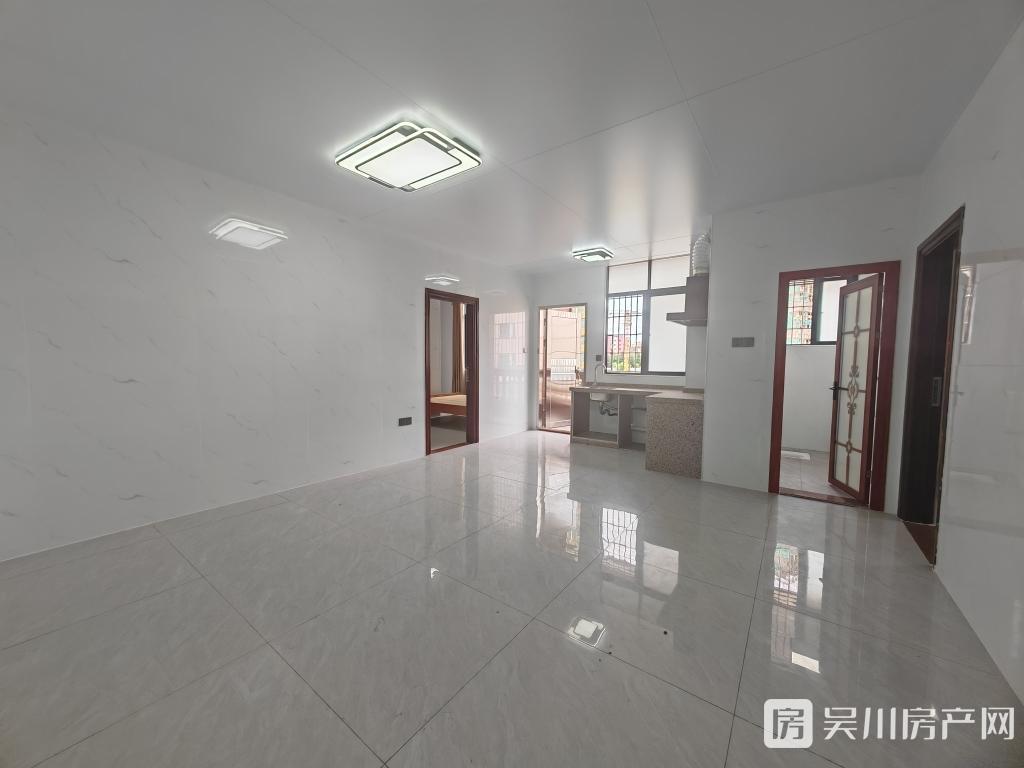 1200元出租清源市場(chǎng)附近電梯2房